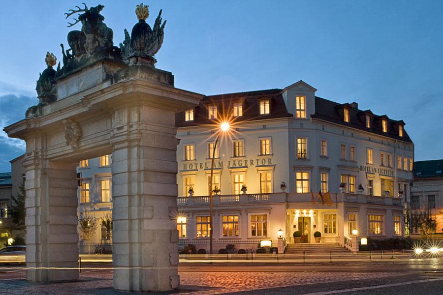 Hotel Außenansicht
