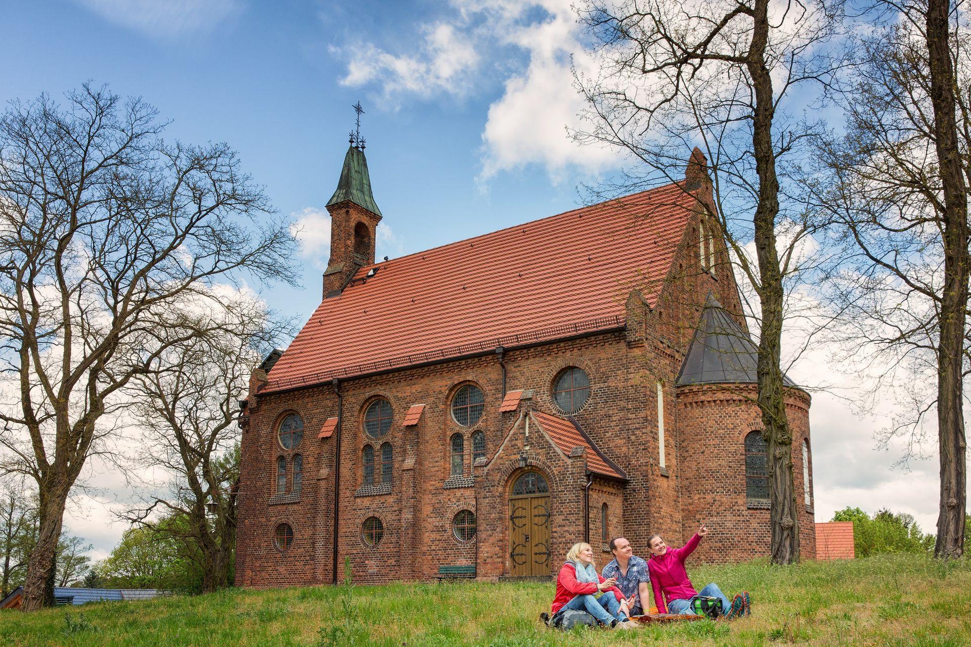 Kirche "Zum guten Hirten" Grünheide