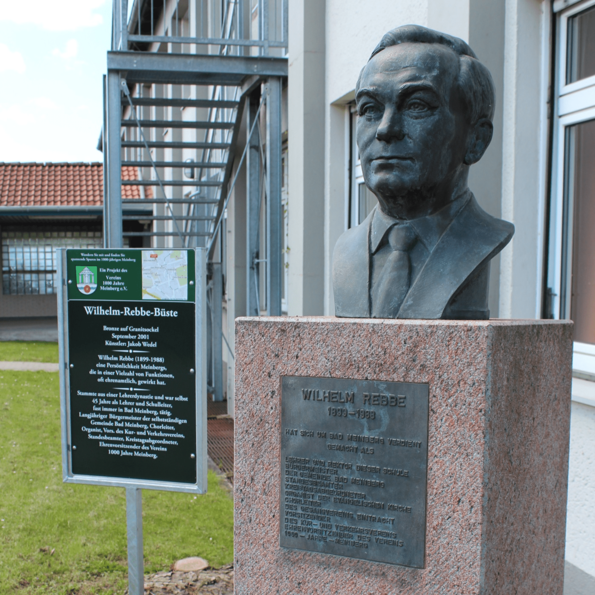 Wilhelm-Rebbe-Büste