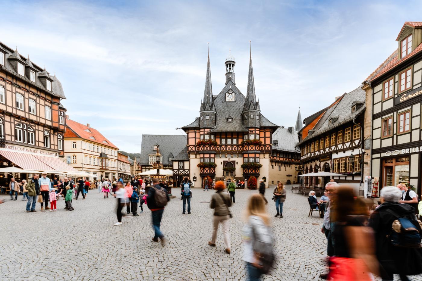 Rathaus und Marktplatz Wernigerode © Polyluchs, WTG