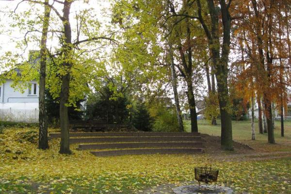 Lagerfeuer_und_Grillplatz