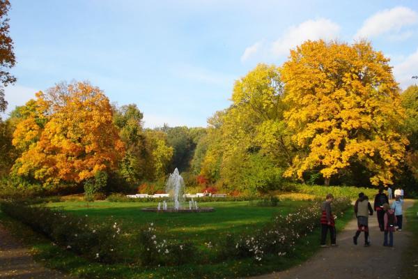 Schlosspark Buckow im Herbst, Foto: Archiv Kultur- und Tourismusamt Märkische Schweiz