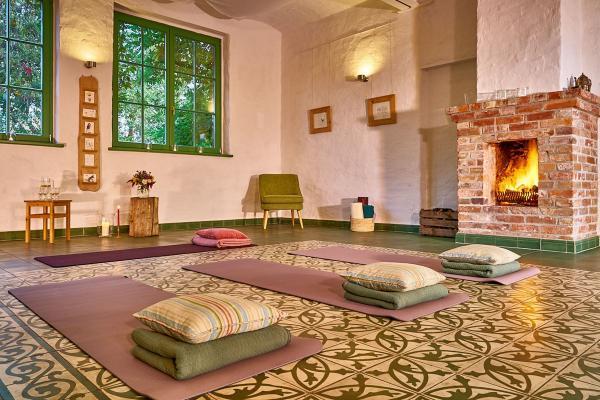 Jürgen Schmidt Berlin Yogakurs - Apfelwiesenhof