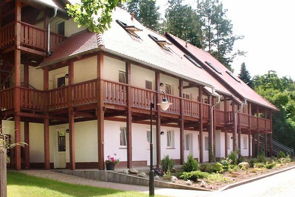 K. Wünsche, Lizenz: Springbach-Mühle Belzig OHG Außenansicht des Hotels