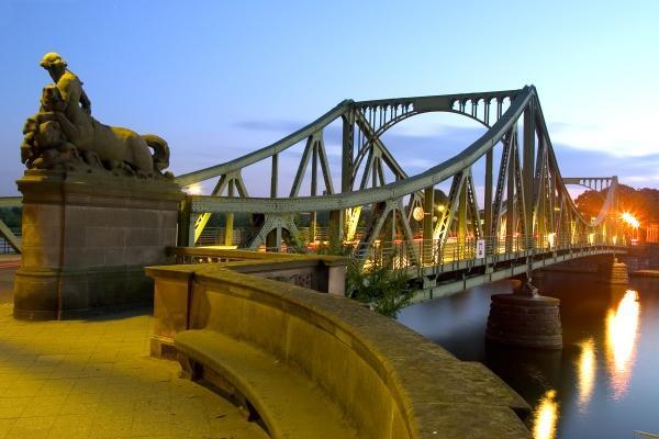 Glienicker Brücke, Foto: Kröger, Lizenz: TMB-Fotoarchiv