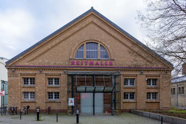 André Stiebitz, Lizenz: PMSG Potsdam Marketing und Service GmbH Reithalle in der Schiffbauergasse