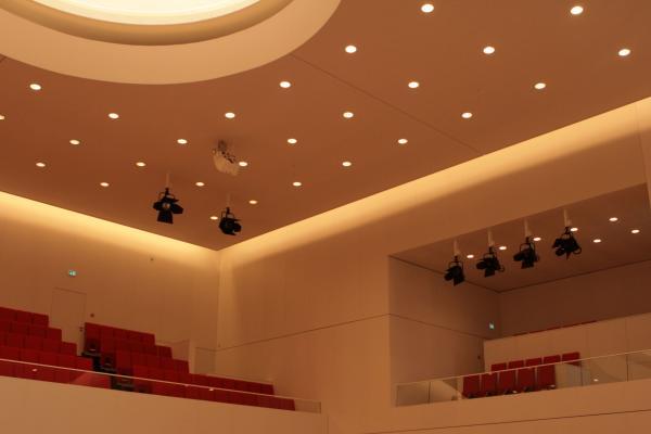 S. Lehmann, Lizenz: TMB-Fotoarchiv Landtag Brandenburg, Plenarsaal, Besuchertribünen