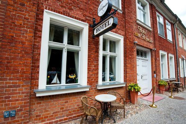 Eingang Hotel zum Hofmaler
