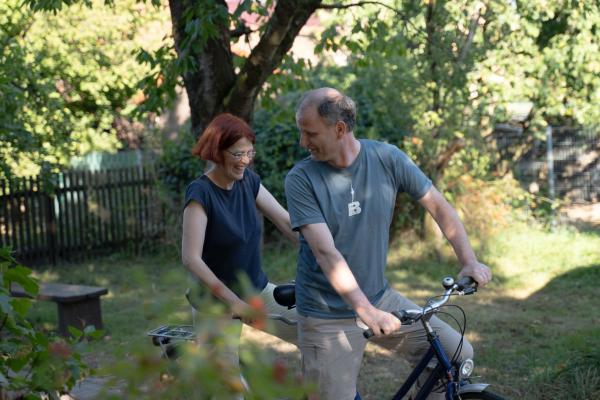 Julia Borchardt / vivografie.de, Lizenz: Naturparkverein Hoher Fläming e.V. Tandem fahren dank Fahrradverleih