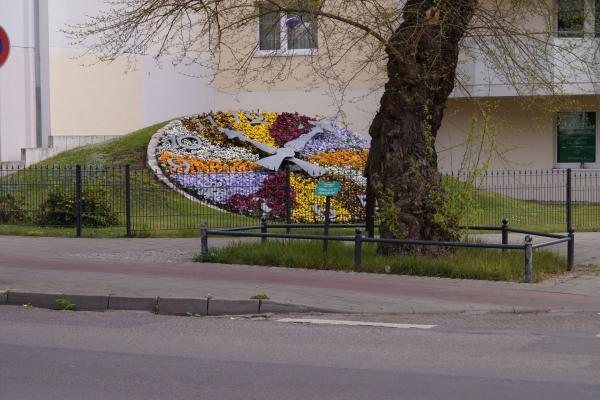Stadt Erkner Blumenuhr in Erkner