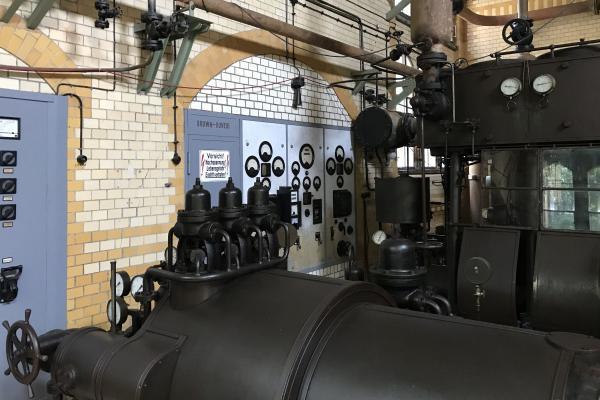 TMB/ K. Lehmann Detail Heiz-Kraft-Werk Beelitz-Heilstätten