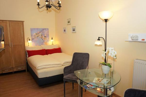 Schulze Apartment