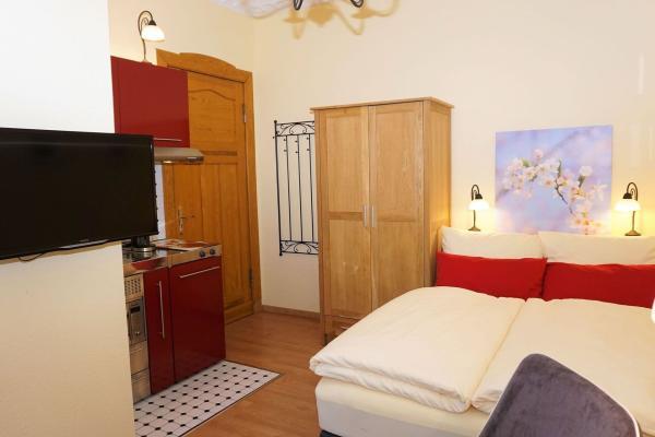 Schulze Apartment