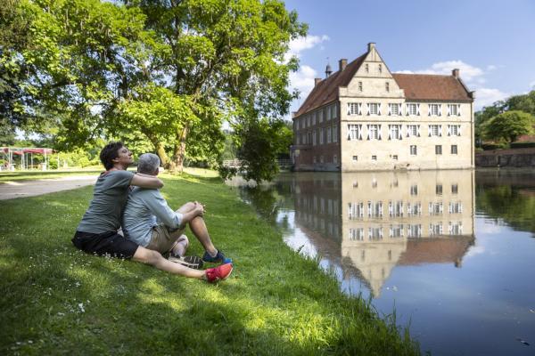Europaradweg R1_D3 / Thomas Koy Münsterländer Kulturhighlight - Burg Hülshoff