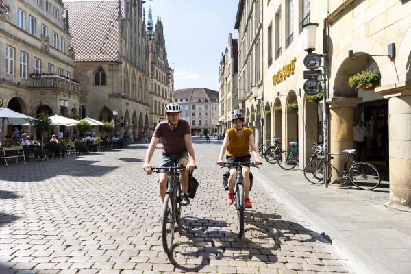 Europaradweg R1_D3 / Thomas Koy Radeln durch die "gute Stube" Münsters