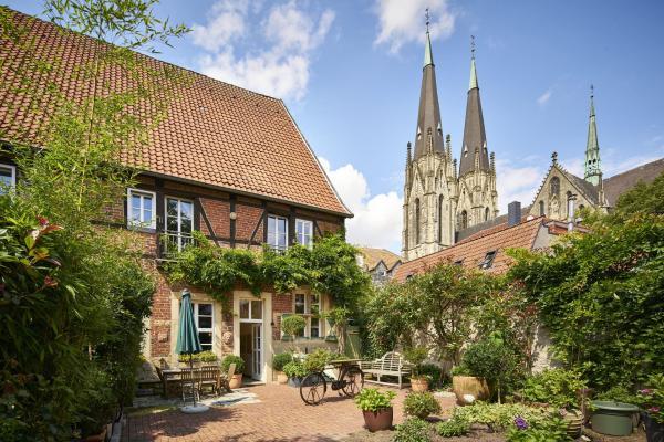 Münsterland e.V./ Philipp Fölting billerbeck-stadtkern-dom