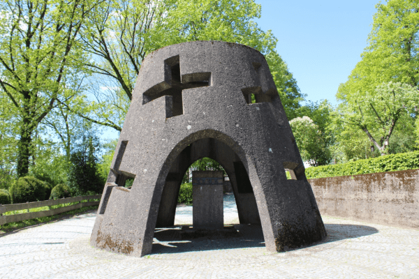 Ehrenmal