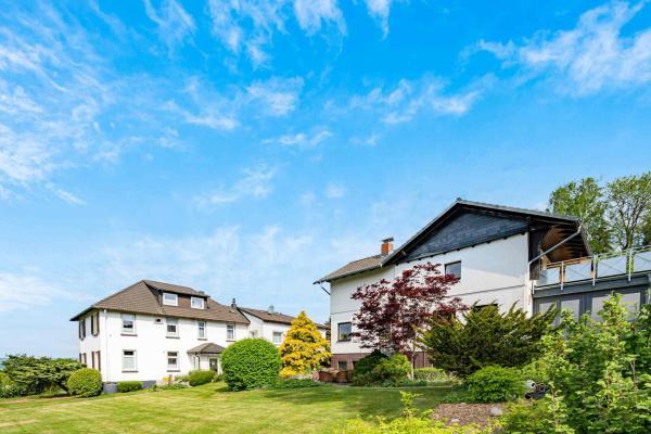 Hotel Görtler Hotel Görtler - Seesen - Blick vom Garten