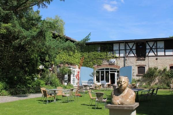 Klosterhof Brunshausen Klosterhof_Brunshausen_Cafe_Innenhof_1646