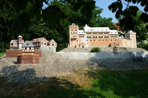 Stadt Ballenstedt Modell Burg Anhalt