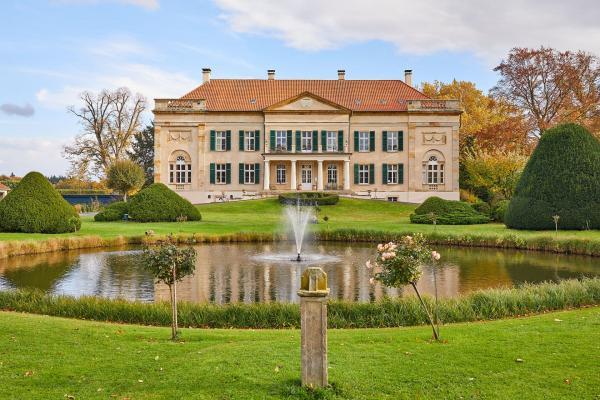 Münsterland e.V./ Philipp Fölting sassenberg-doppelschloss-harkotten-korff