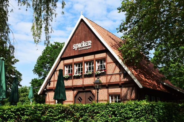 Münsterland e.V. Losbergpark mit Spieker in Stadtlohn