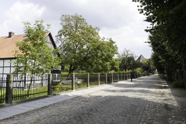 Flora Westfalica GmbH, Uli Funke Steinweg Schloss Rheda